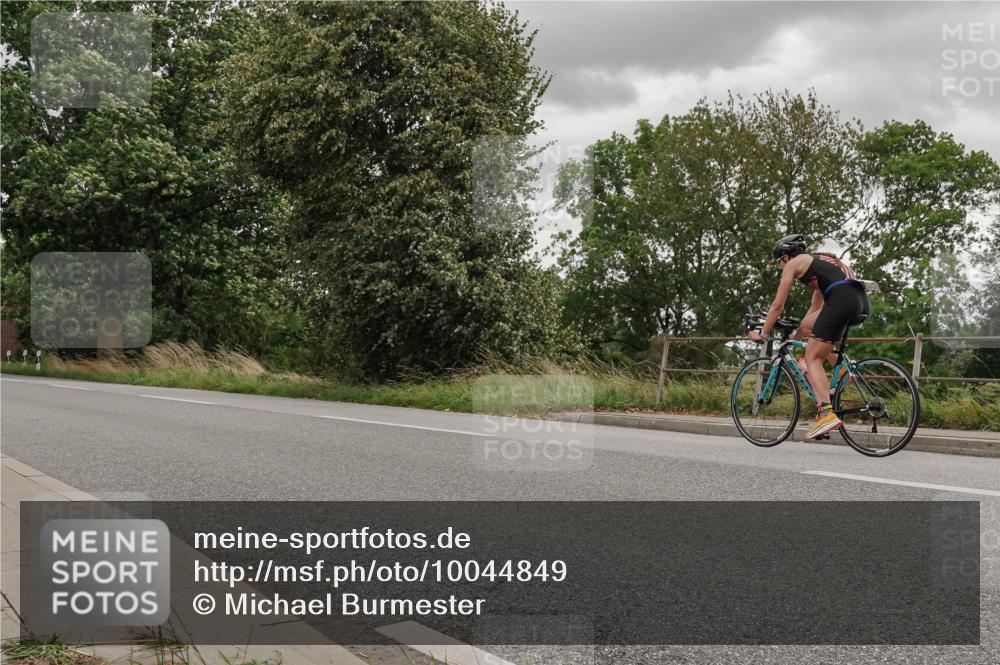 30.08.2026 - Elbe Triathlon Hamburg Michael Burmester http://msf.ph/oto/10044849 30.08.2026 15:16:09 Radfahren  meine-sportfotos.de