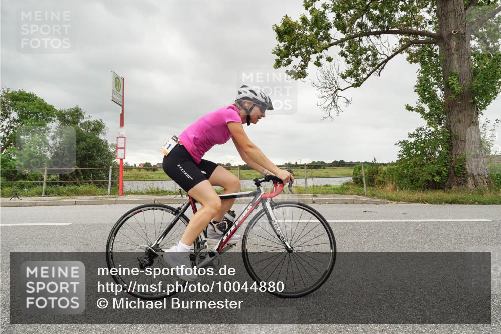 30.08.2026 - Elbe Triathlon Hamburg Michael Burmester http://msf.ph/oto/10044880 30.08.2026 14:18:32 Radfahren 145 meine-sportfotos.de