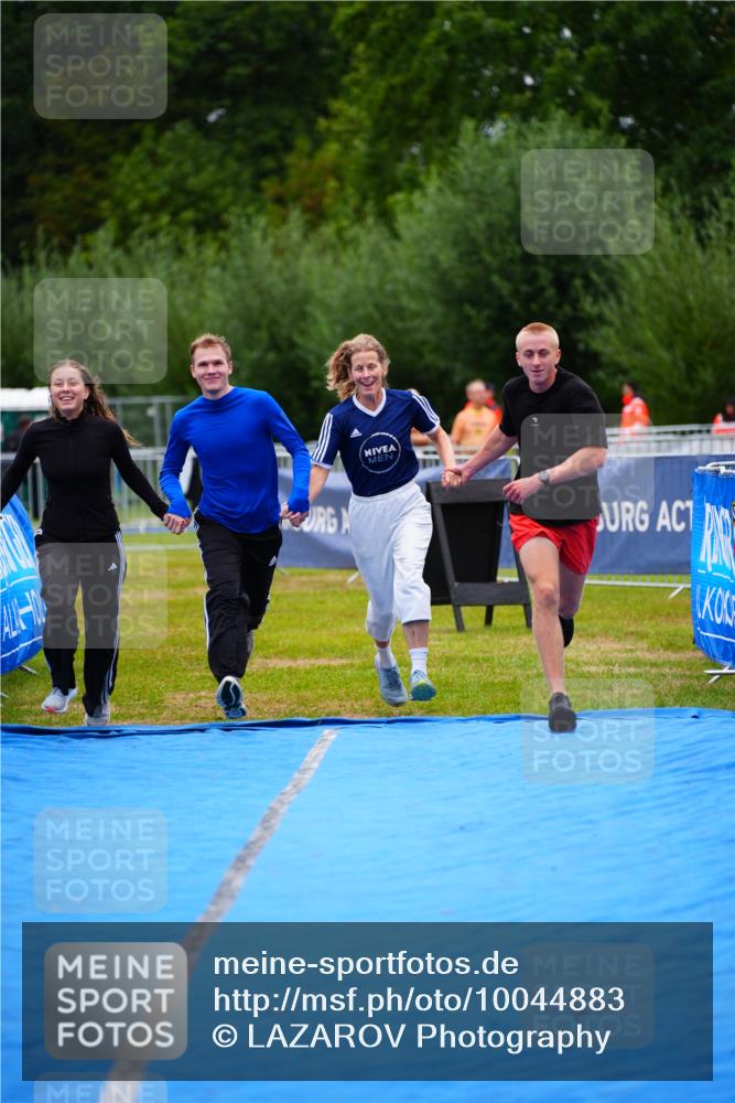 30.08.2026 - Elbe Triathlon Hamburg LAZAROV Photography http://msf.ph/oto/10044883 30.08.2026 16:47:04 Ziel  meine-sportfotos.de