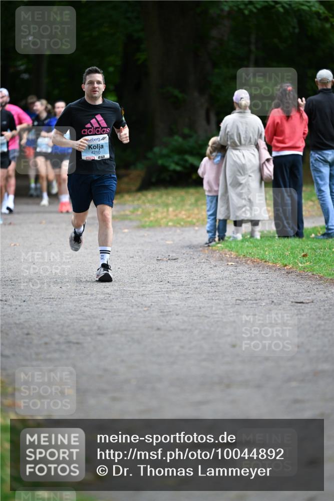 30.08.2026 - Blankeneser Heldenlauf Dr. Thomas Lammeyer http://msf.ph/oto/10044892 30.08.2026 11:21:47 Laufen 4210 meine-sportfotos.de
