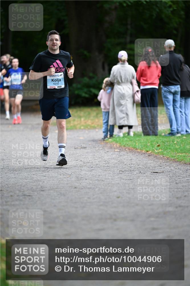 30.08.2026 - Blankeneser Heldenlauf Dr. Thomas Lammeyer http://msf.ph/oto/10044906 30.08.2026 11:21:48 Laufen 4210, 57 meine-sportfotos.de