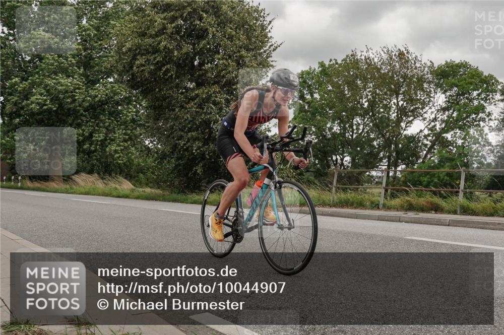 30.08.2026 - Elbe Triathlon Hamburg Michael Burmester http://msf.ph/oto/10044907 30.08.2026 15:17:27 Radfahren  meine-sportfotos.de