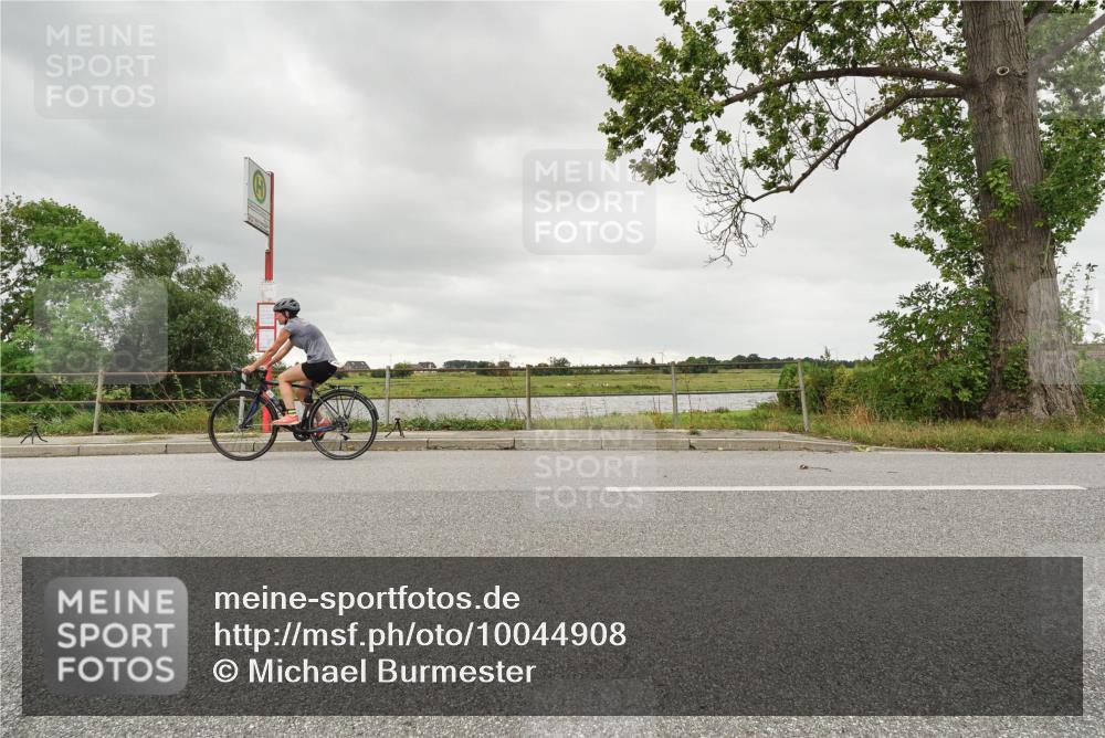 30.08.2026 - Elbe Triathlon Hamburg Michael Burmester http://msf.ph/oto/10044908 30.08.2026 14:18:47 Radfahren 130, 164 meine-sportfotos.de