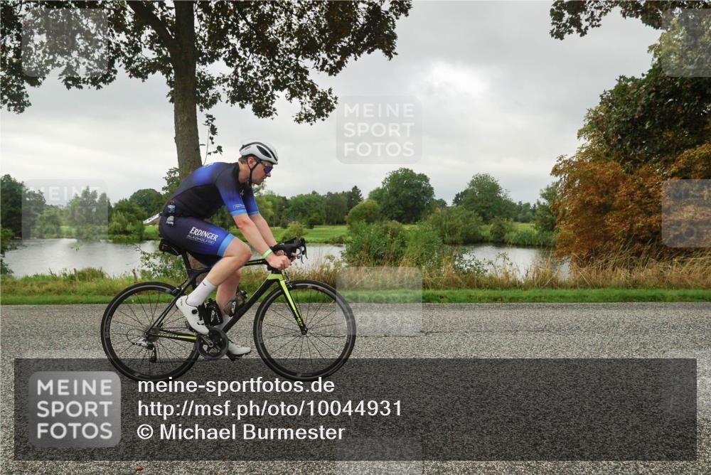 30.08.2026 - Elbe Triathlon Hamburg Michael Burmester http://msf.ph/oto/10044931 30.08.2026 09:14:51 Radfahren 211, 260, 274, 425, 438, 532, 534 meine-sportfotos.de