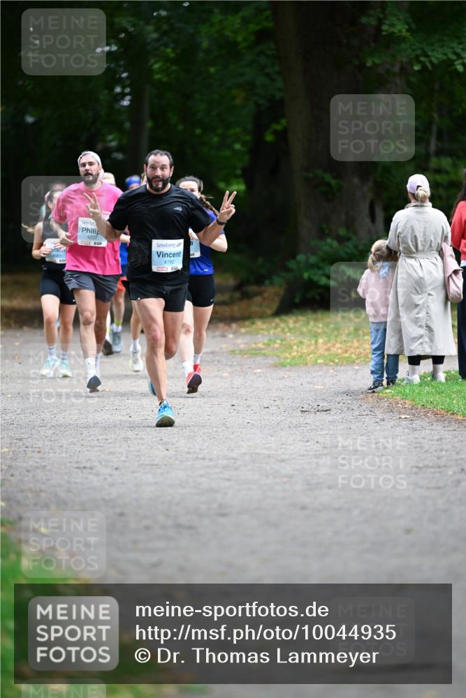 30.08.2026 - Blankeneser Heldenlauf Dr. Thomas Lammeyer http://msf.ph/oto/10044935 30.08.2026 11:21:51 Laufen 4222, 4192 meine-sportfotos.de