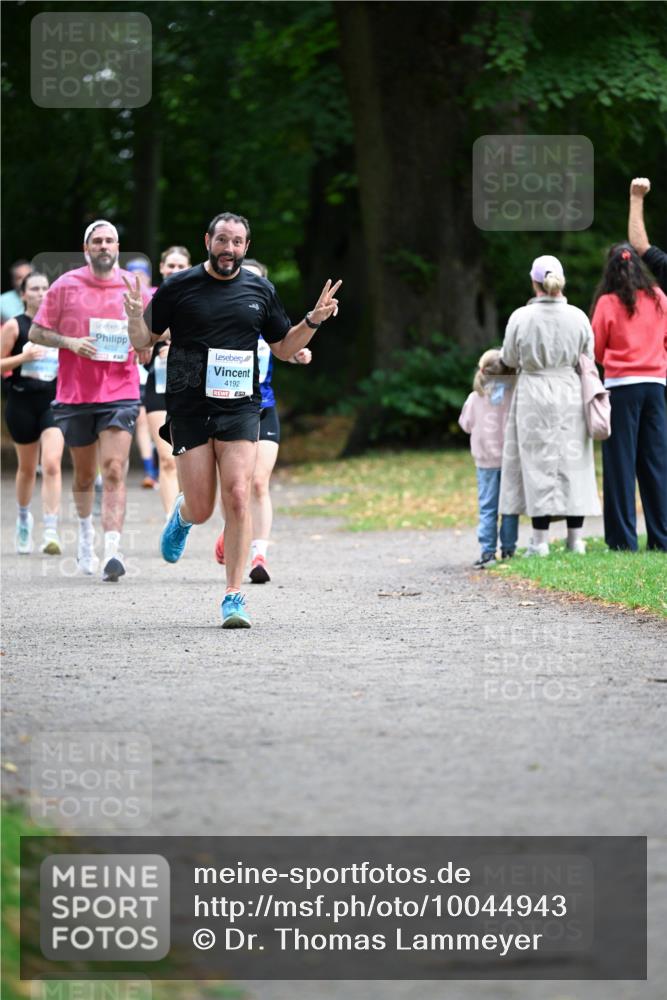 30.08.2026 - Blankeneser Heldenlauf Dr. Thomas Lammeyer http://msf.ph/oto/10044943 30.08.2026 11:21:52 Laufen 4222, 4192 meine-sportfotos.de