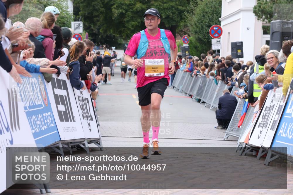 30.08.2026 - Blankeneser Heldenlauf Lena Gebhardt http://msf.ph/oto/10044957 30.08.2026 11:50:35 Ziel 2947 meine-sportfotos.de