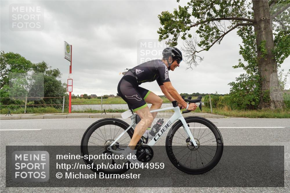 30.08.2026 - Elbe Triathlon Hamburg Michael Burmester http://msf.ph/oto/10044959 30.08.2026 14:19:14 Radfahren 148, 163 meine-sportfotos.de