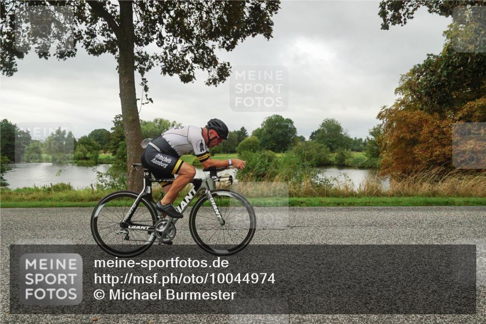 30.08.2026 - Elbe Triathlon Hamburg Michael Burmester http://msf.ph/oto/10044974 30.08.2026 09:14:57 Radfahren 180, 186, 274, 302, 493 meine-sportfotos.de