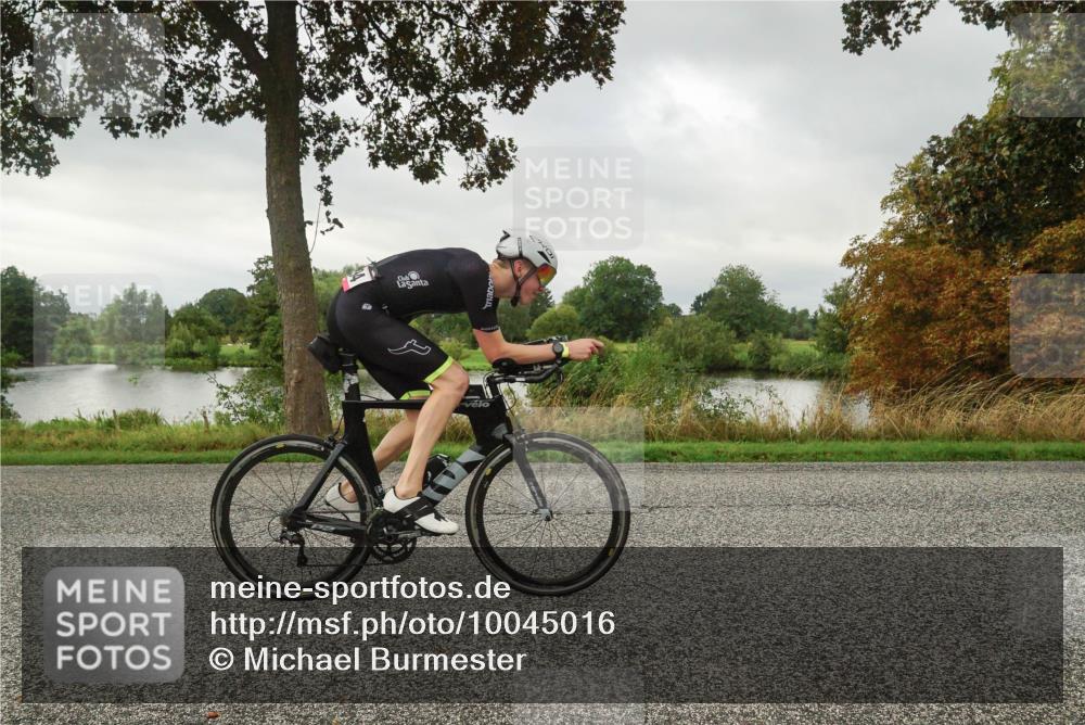 30.08.2026 - Elbe Triathlon Hamburg Michael Burmester http://msf.ph/oto/10045016 30.08.2026 09:15:07 Radfahren 180, 194, 273, 489 meine-sportfotos.de