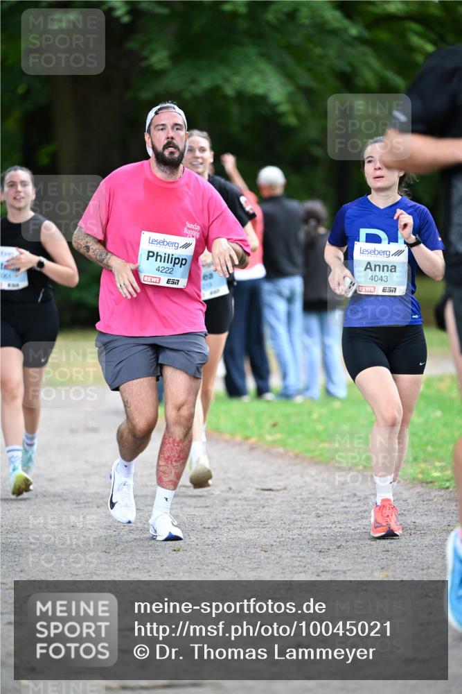 30.08.2026 - Blankeneser Heldenlauf Dr. Thomas Lammeyer http://msf.ph/oto/10045021 30.08.2026 11:21:56 Laufen 4222, 218, 4043 meine-sportfotos.de