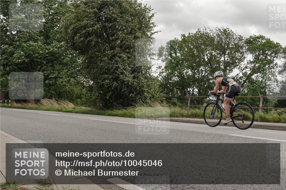 30.08.2026 - Elbe Triathlon Hamburg Michael Burmester http://msf.ph/oto/10045046 30.08.2026 15:21:17 Radfahren  meine-sportfotos.de