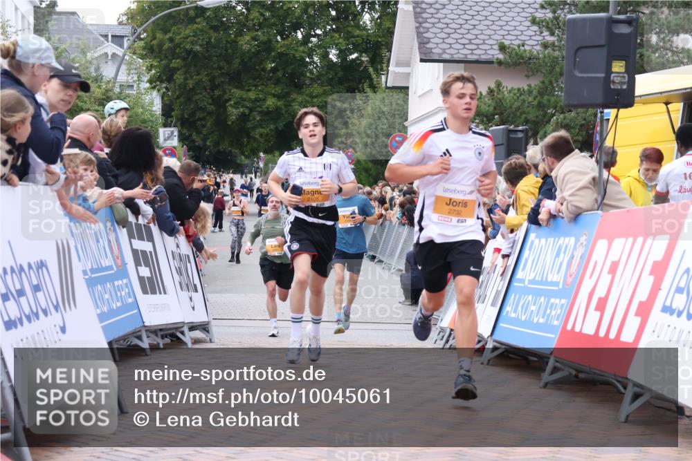 30.08.2026 - Blankeneser Heldenlauf Lena Gebhardt http://msf.ph/oto/10045061 30.08.2026 11:50:48 Ziel 2105, 2544, 2732 meine-sportfotos.de