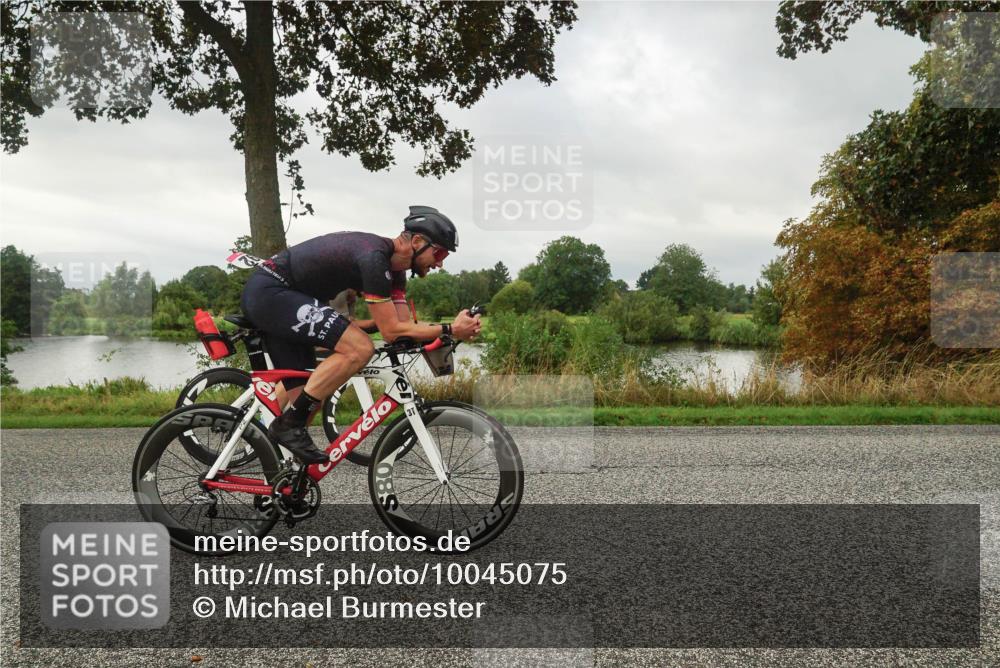 30.08.2026 - Elbe Triathlon Hamburg Michael Burmester http://msf.ph/oto/10045075 30.08.2026 09:15:28 Radfahren 212, 220, 249, 292, 317, 360 meine-sportfotos.de