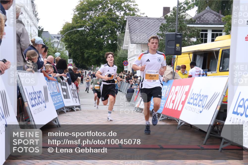 30.08.2026 - Blankeneser Heldenlauf Lena Gebhardt http://msf.ph/oto/10045078 30.08.2026 11:50:49 Ziel 2105, 2544, 2732, 2881 meine-sportfotos.de