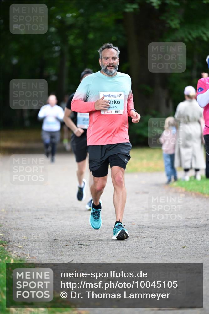 30.08.2026 - Blankeneser Heldenlauf Dr. Thomas Lammeyer http://msf.ph/oto/10045105 30.08.2026 11:22:02 Laufen 4245 meine-sportfotos.de