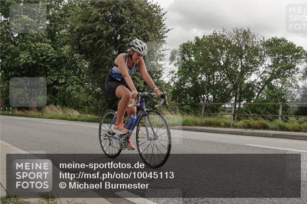 30.08.2026 - Elbe Triathlon Hamburg Michael Burmester http://msf.ph/oto/10045113 30.08.2026 15:21:58 Radfahren  meine-sportfotos.de