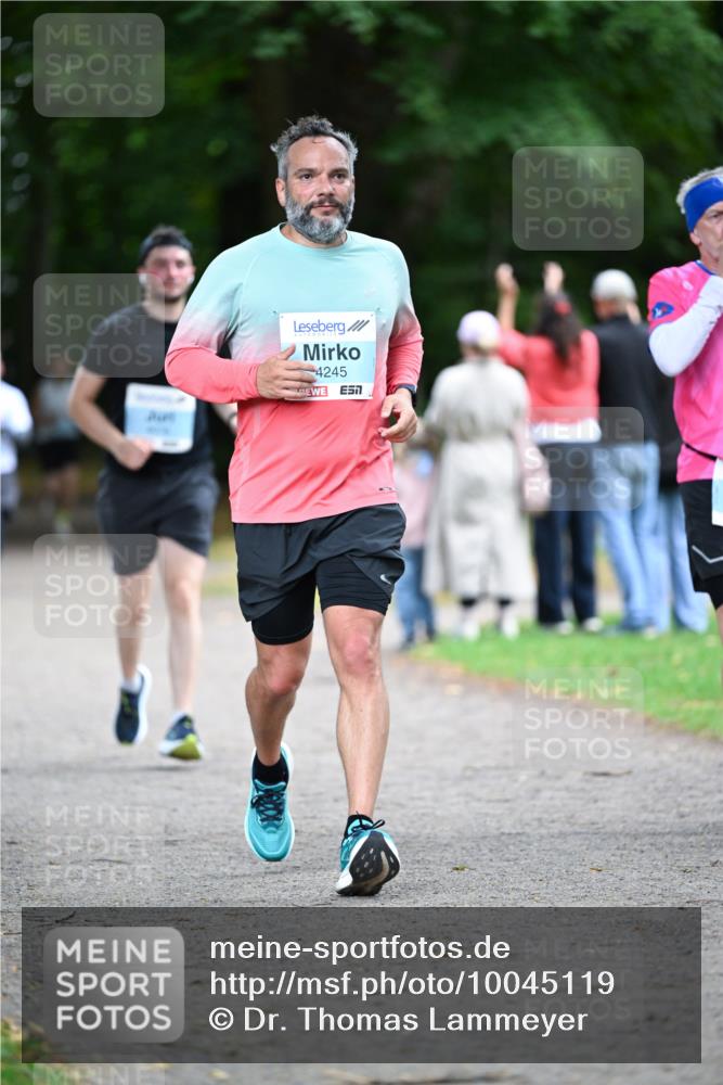30.08.2026 - Blankeneser Heldenlauf Dr. Thomas Lammeyer http://msf.ph/oto/10045119 30.08.2026 11:22:02 Laufen 4245 meine-sportfotos.de