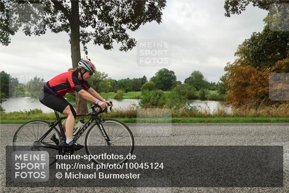30.08.2026 - Elbe Triathlon Hamburg Michael Burmester http://msf.ph/oto/10045124 30.08.2026 09:15:45 Radfahren 263, 361, 445, 501 meine-sportfotos.de