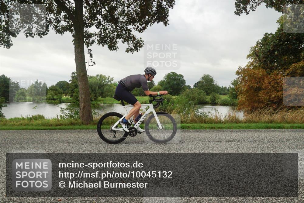 30.08.2026 - Elbe Triathlon Hamburg Michael Burmester http://msf.ph/oto/10045132 30.08.2026 09:15:51 Radfahren 200, 445, 501 meine-sportfotos.de