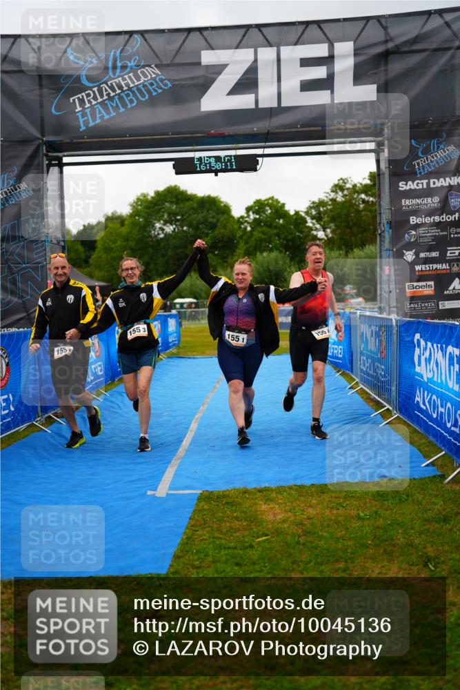 30.08.2026 - Elbe Triathlon Hamburg LAZAROV Photography http://msf.ph/oto/10045136 30.08.2026 16:50:10 Ziel  meine-sportfotos.de