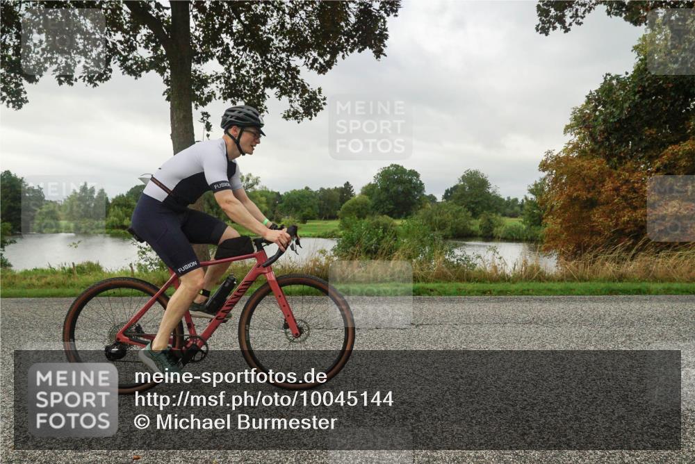 30.08.2026 - Elbe Triathlon Hamburg Michael Burmester http://msf.ph/oto/10045144 30.08.2026 09:15:51 Radfahren 200, 445, 501 meine-sportfotos.de