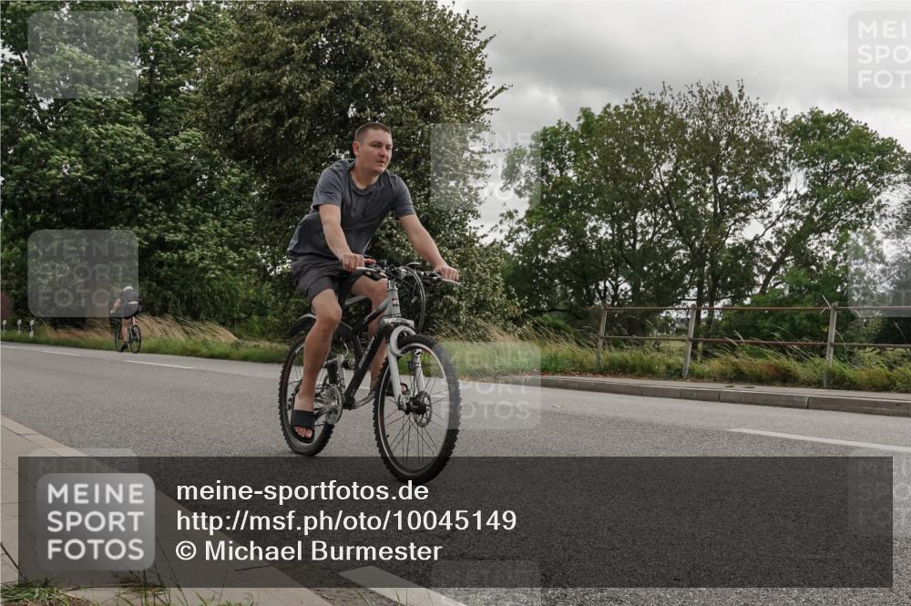 30.08.2026 - Elbe Triathlon Hamburg Michael Burmester http://msf.ph/oto/10045149 30.08.2026 15:22:08 Radfahren  meine-sportfotos.de