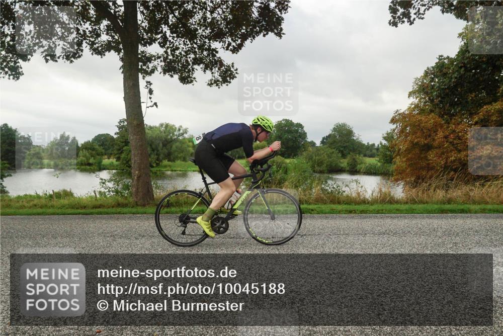 30.08.2026 - Elbe Triathlon Hamburg Michael Burmester http://msf.ph/oto/10045188 30.08.2026 09:16:17 Radfahren 190, 452, 528 meine-sportfotos.de