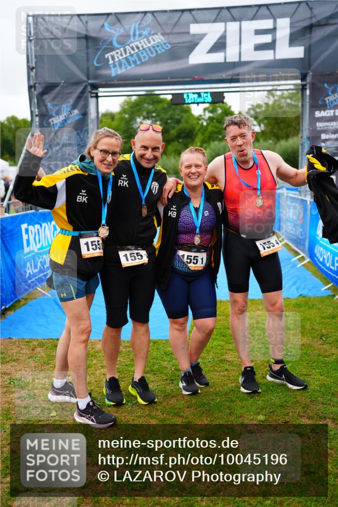 30.08.2026 - Elbe Triathlon Hamburg LAZAROV Photography http://msf.ph/oto/10045196 30.08.2026 16:50:37 Ziel  meine-sportfotos.de