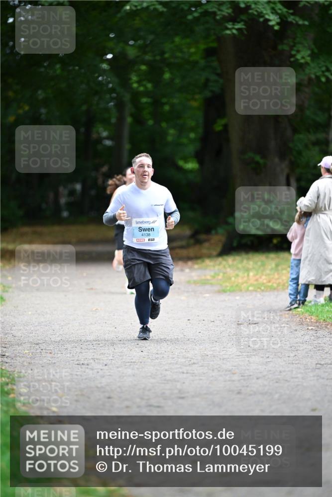 30.08.2026 - Blankeneser Heldenlauf Dr. Thomas Lammeyer http://msf.ph/oto/10045199 30.08.2026 11:22:07 Laufen 4138 meine-sportfotos.de