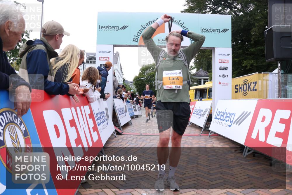 30.08.2026 - Blankeneser Heldenlauf Lena Gebhardt http://msf.ph/oto/10045219 30.08.2026 11:50:57 Ziel 2105, 2149, 2150, 2209, 2544, 2712, 2732, 2881 meine-sportfotos.de