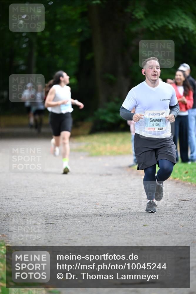 30.08.2026 - Blankeneser Heldenlauf Dr. Thomas Lammeyer http://msf.ph/oto/10045244 30.08.2026 11:22:09 Laufen 4138 meine-sportfotos.de