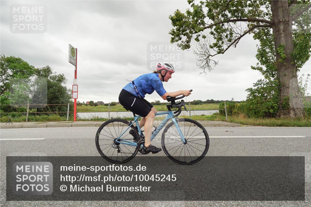 30.08.2026 - Elbe Triathlon Hamburg Michael Burmester http://msf.ph/oto/10045245 30.08.2026 14:21:05 Radfahren 132, 146, 161, 176 meine-sportfotos.de
