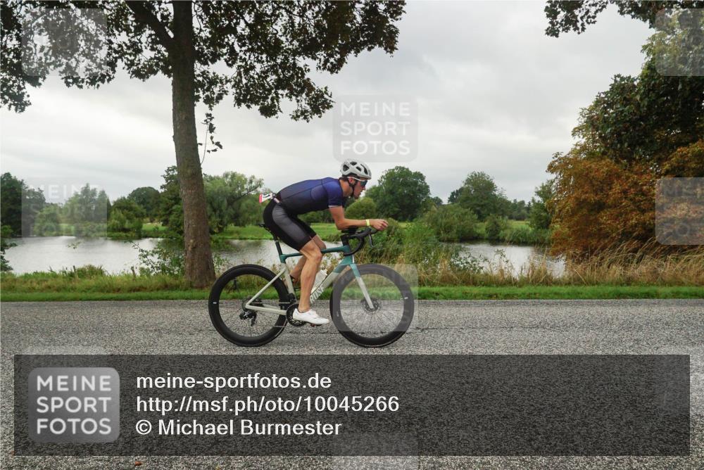 30.08.2026 - Elbe Triathlon Hamburg Michael Burmester http://msf.ph/oto/10045266 30.08.2026 09:16:42 Radfahren 217, 231, 247, 327, 384, 391, 637, 641 meine-sportfotos.de
