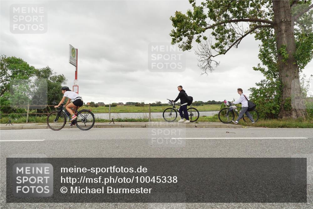 30.08.2026 - Elbe Triathlon Hamburg Michael Burmester http://msf.ph/oto/10045338 30.08.2026 14:21:44 Radfahren 160 meine-sportfotos.de