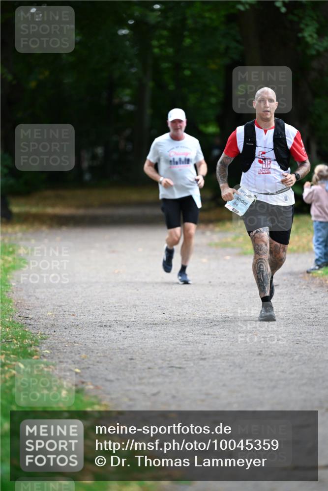 30.08.2026 - Blankeneser Heldenlauf Dr. Thomas Lammeyer http://msf.ph/oto/10045359 30.08.2026 11:22:23 Laufen 384, 7 meine-sportfotos.de