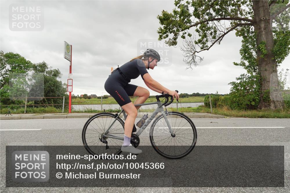 30.08.2026 - Elbe Triathlon Hamburg Michael Burmester http://msf.ph/oto/10045366 30.08.2026 14:21:56 Radfahren 157, 173 meine-sportfotos.de