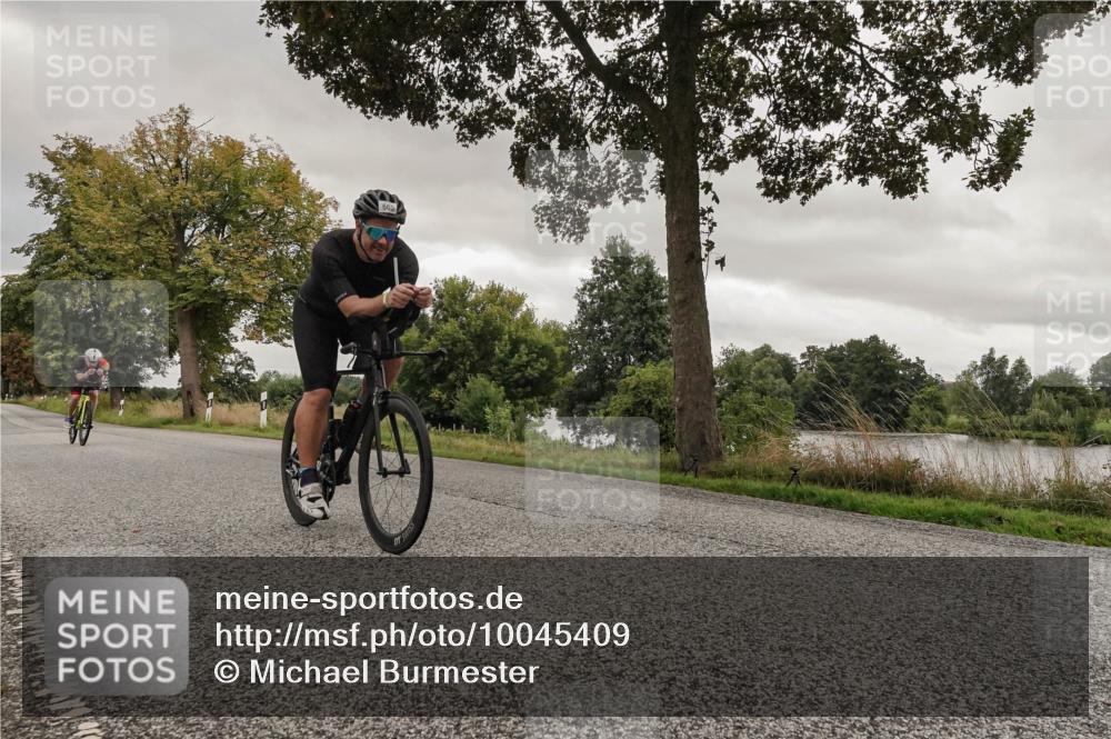 30.08.2026 - Elbe Triathlon Hamburg Michael Burmester http://msf.ph/oto/10045409 30.08.2026 09:27:32 Radfahren 325, 464, 526, 613, 665 meine-sportfotos.de