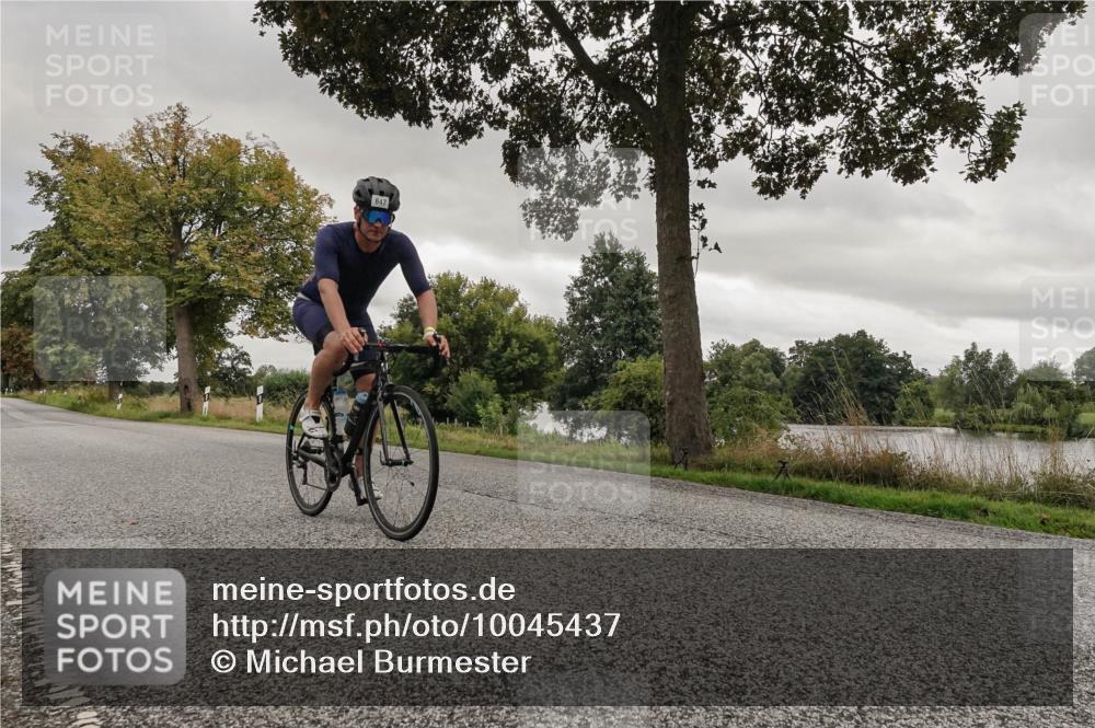 30.08.2026 - Elbe Triathlon Hamburg Michael Burmester http://msf.ph/oto/10045437 30.08.2026 09:27:41 Radfahren 613, 647 meine-sportfotos.de