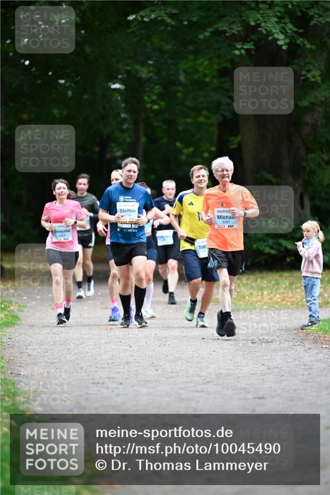 30.08.2026 - Blankeneser Heldenlauf Dr. Thomas Lammeyer http://msf.ph/oto/10045490 30.08.2026 11:22:42 Laufen 4307, 4136, 2025, 417, 4087 meine-sportfotos.de