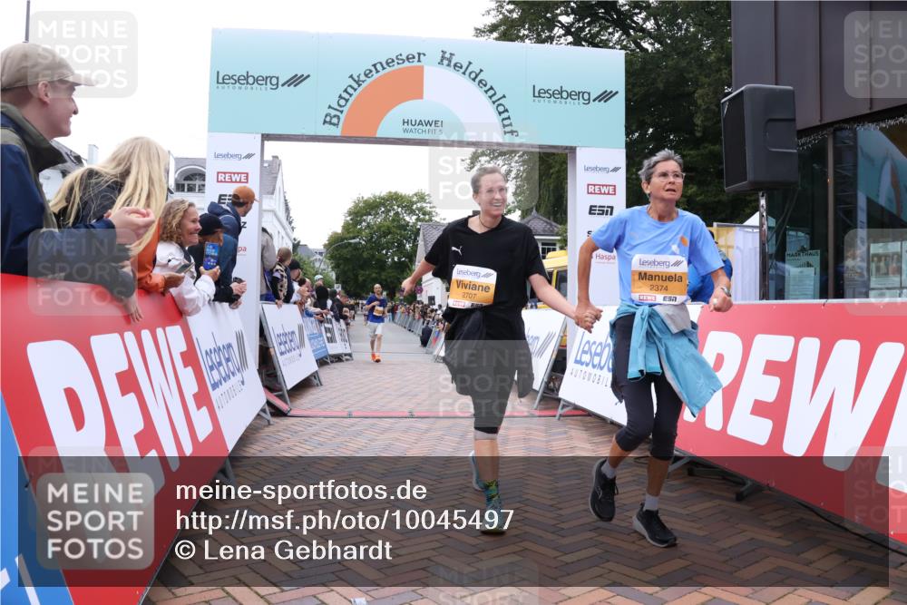 30.08.2026 - Blankeneser Heldenlauf Lena Gebhardt http://msf.ph/oto/10045497 30.08.2026 11:51:10 Ziel 2374, 2694, 2707 meine-sportfotos.de