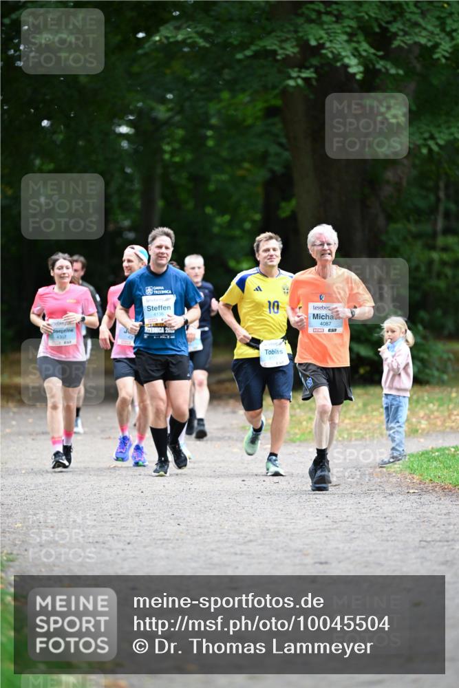 30.08.2026 - Blankeneser Heldenlauf Dr. Thomas Lammeyer http://msf.ph/oto/10045504 30.08.2026 11:22:42 Laufen 4307, 4136, 202, 10, 4087 meine-sportfotos.de