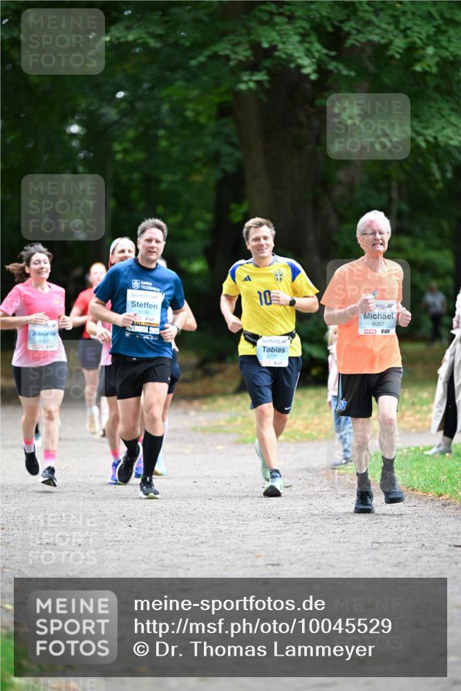 30.08.2026 - Blankeneser Heldenlauf Dr. Thomas Lammeyer http://msf.ph/oto/10045529 30.08.2026 11:22:43 Laufen 4307, 4136, 7, 10, 4175, 4087 meine-sportfotos.de
