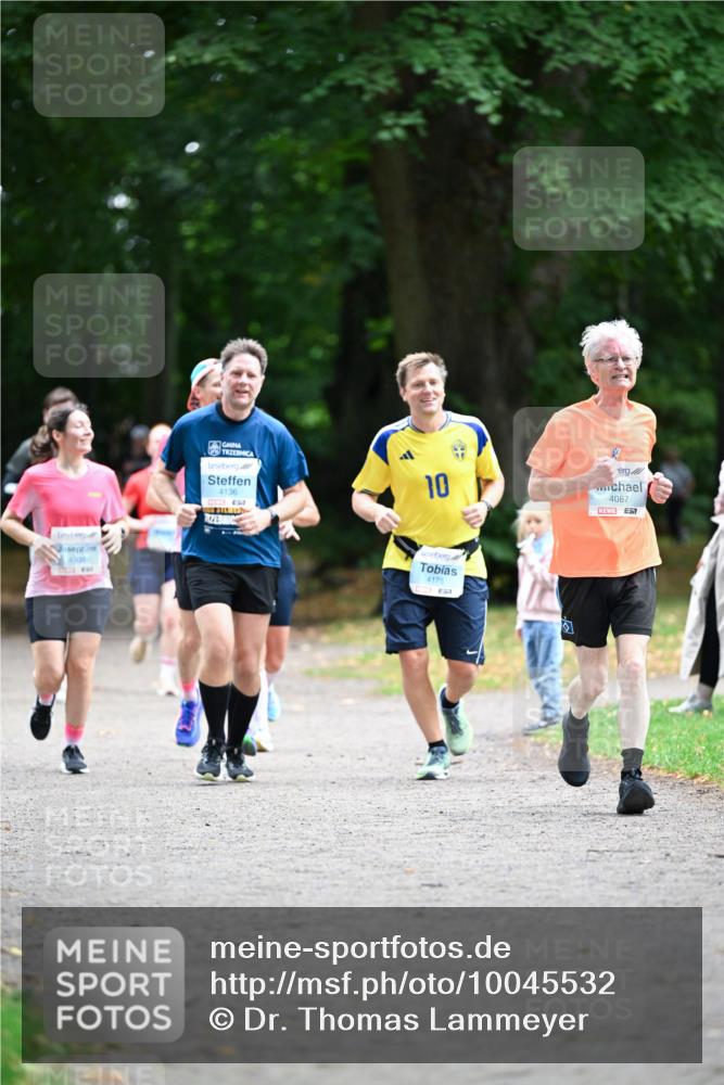 30.08.2026 - Blankeneser Heldenlauf Dr. Thomas Lammeyer http://msf.ph/oto/10045532 30.08.2026 11:22:43 Laufen 4307, 4136, 10, 4087, 4175 meine-sportfotos.de