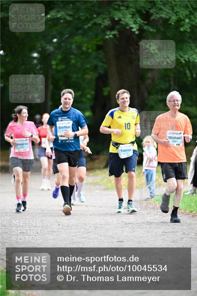 30.08.2026 - Blankeneser Heldenlauf Dr. Thomas Lammeyer http://msf.ph/oto/10045534 30.08.2026 11:22:44 Laufen 4307, 202, 10, 4175, 4087 meine-sportfotos.de