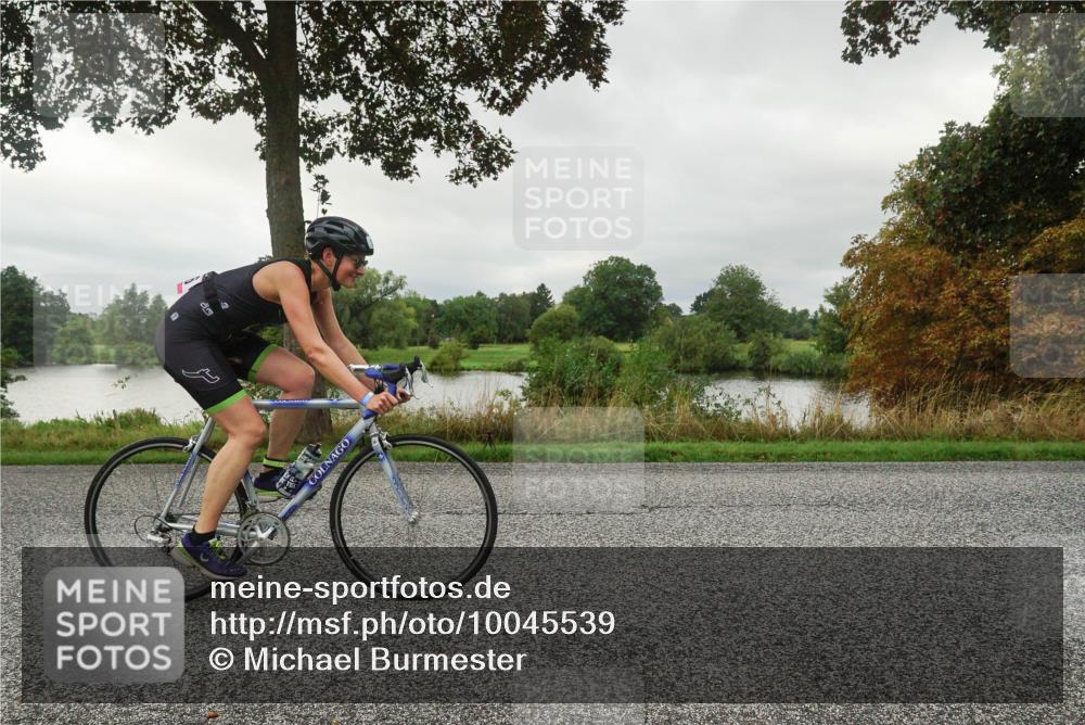 30.08.2026 - Elbe Triathlon Hamburg Michael Burmester http://msf.ph/oto/10045539 30.08.2026 09:18:12 Radfahren 386, 483, 527, 542 meine-sportfotos.de