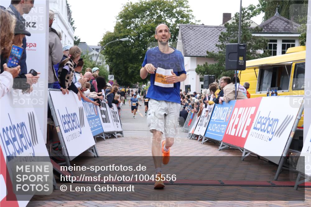 30.08.2026 - Blankeneser Heldenlauf Lena Gebhardt http://msf.ph/oto/10045556 30.08.2026 11:51:13 Ziel 2374, 2694, 2707 meine-sportfotos.de