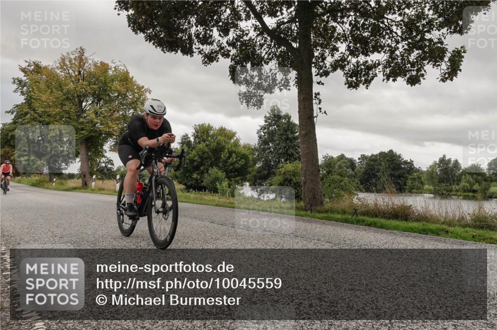 30.08.2026 - Elbe Triathlon Hamburg Michael Burmester http://msf.ph/oto/10045559 30.08.2026 09:28:09 Radfahren 215, 235, 253, 374, 534, 590, 698, 731 meine-sportfotos.de