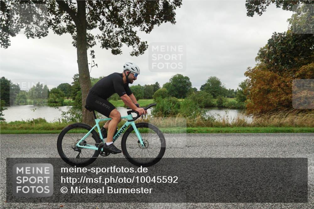 30.08.2026 - Elbe Triathlon Hamburg Michael Burmester http://msf.ph/oto/10045592 30.08.2026 09:18:26 Radfahren 197, 228, 639, 701, 1894 meine-sportfotos.de