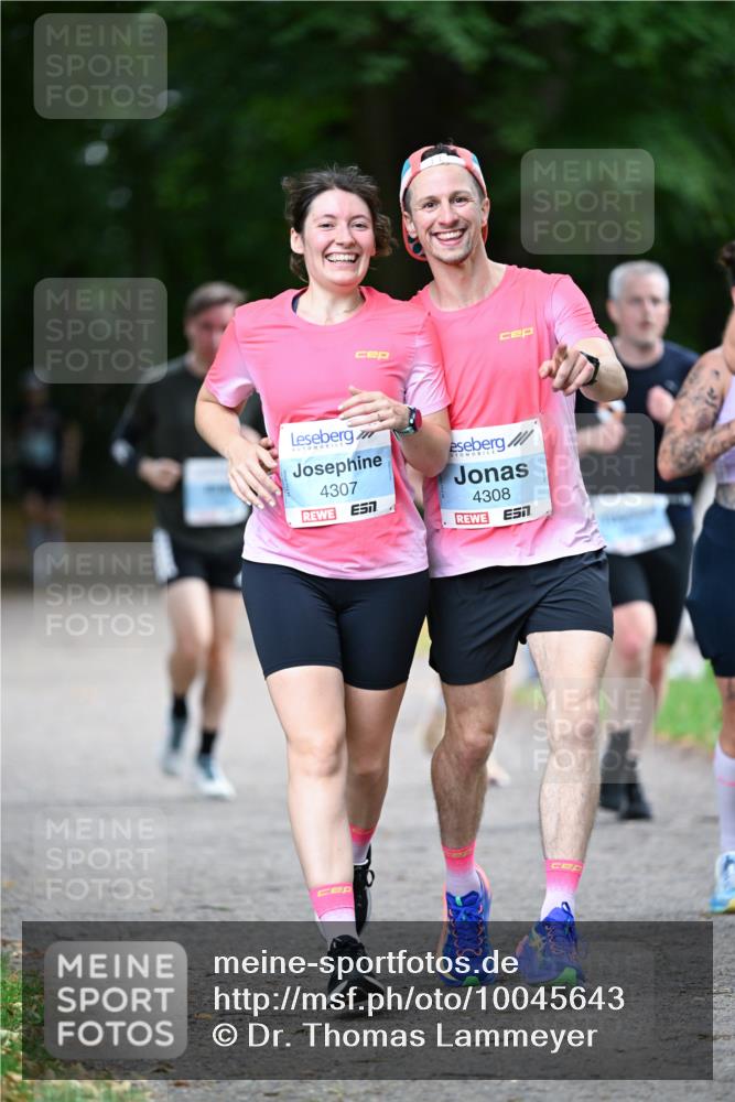 30.08.2026 - Blankeneser Heldenlauf Dr. Thomas Lammeyer http://msf.ph/oto/10045643 30.08.2026 11:22:48 Laufen 4307, 4308, 51 meine-sportfotos.de
